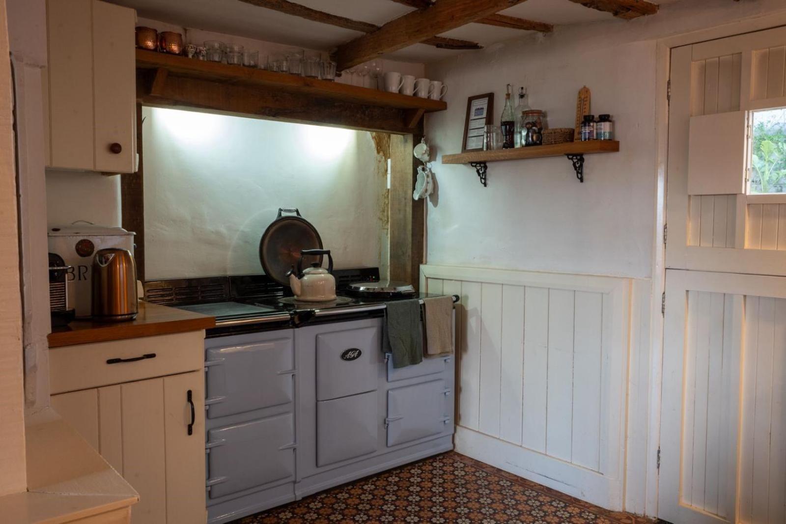 Fishermans Cottage Built In 1705 Hastings Eksteriør billede